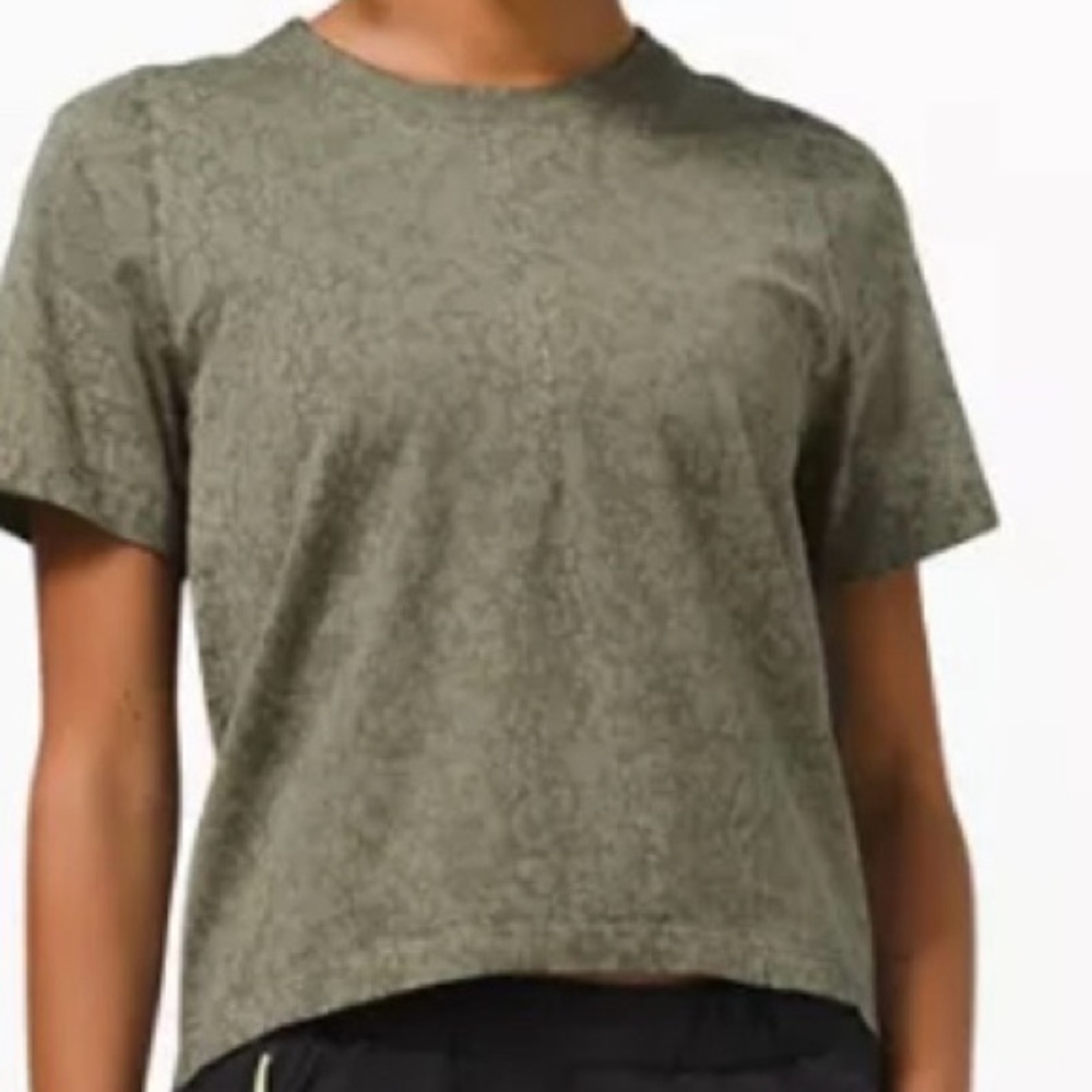 Lululemon Lab Skreppa Olive Short Sleeve Tee
